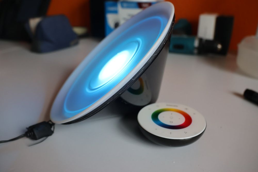 Philips colors living Gen.2 (Gebraucht) in Effretikon für CHF 25 – mit ...