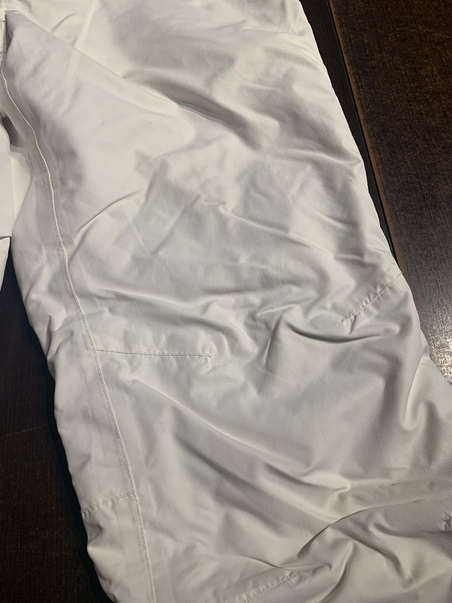 Hosen: Pantalon de ski taille S – Gebraucht aus Domdidier von qatar1973 1