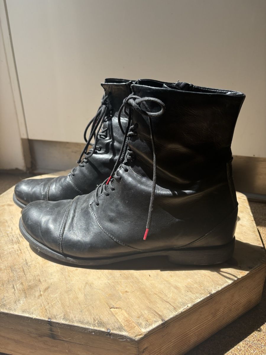 Think Scarpe da donna: Stiefeletten THINK schwarz Grösse 40-41 – Usato da Winterthur venduto da sanneagasi
