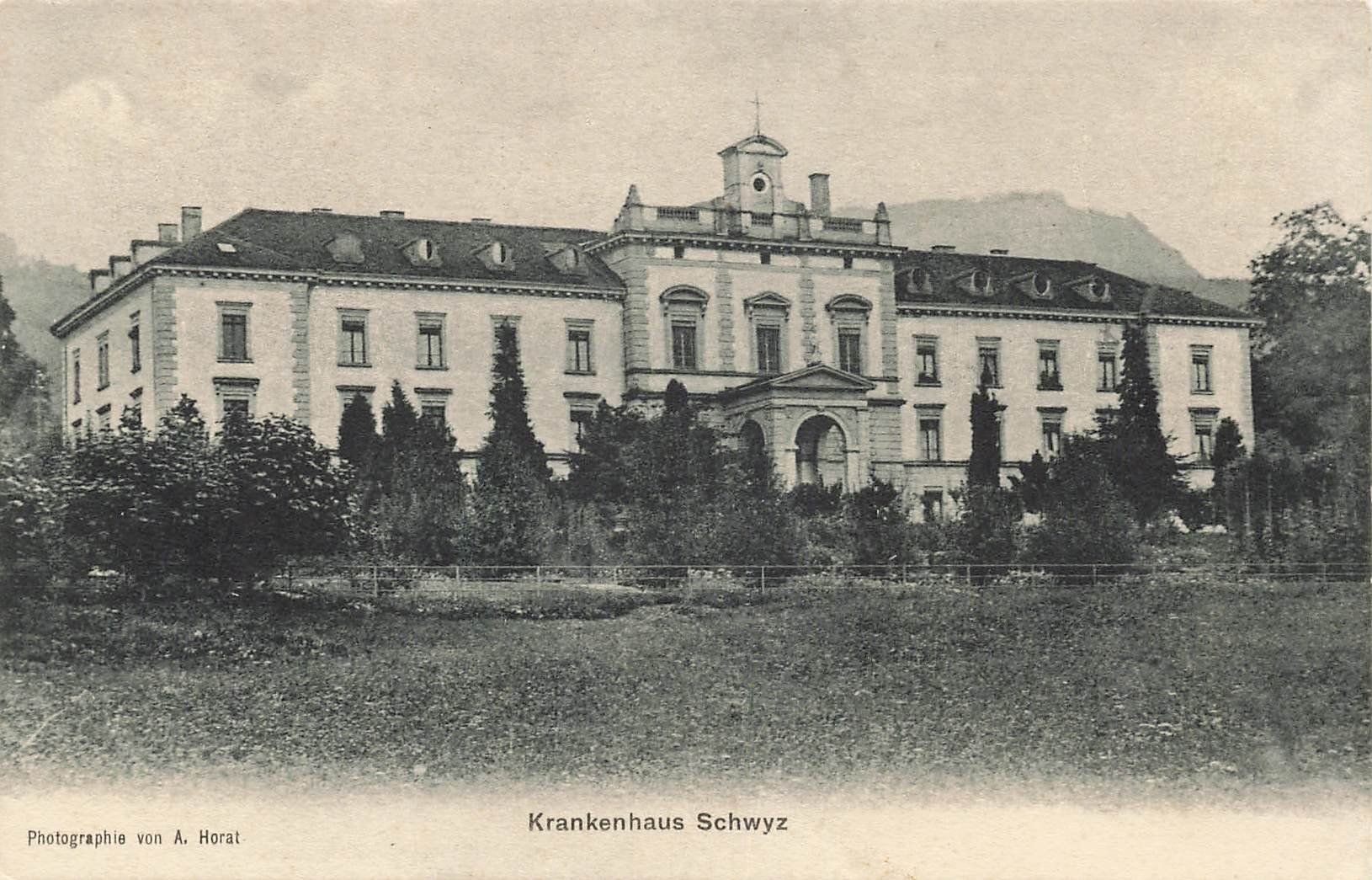 Cartoline postali: Krankenhaus Schwyz – Usato da Schwyz venduto da Seffi56