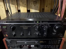 Sony Ta-F 630 ESD nur noch selten erhältlich.