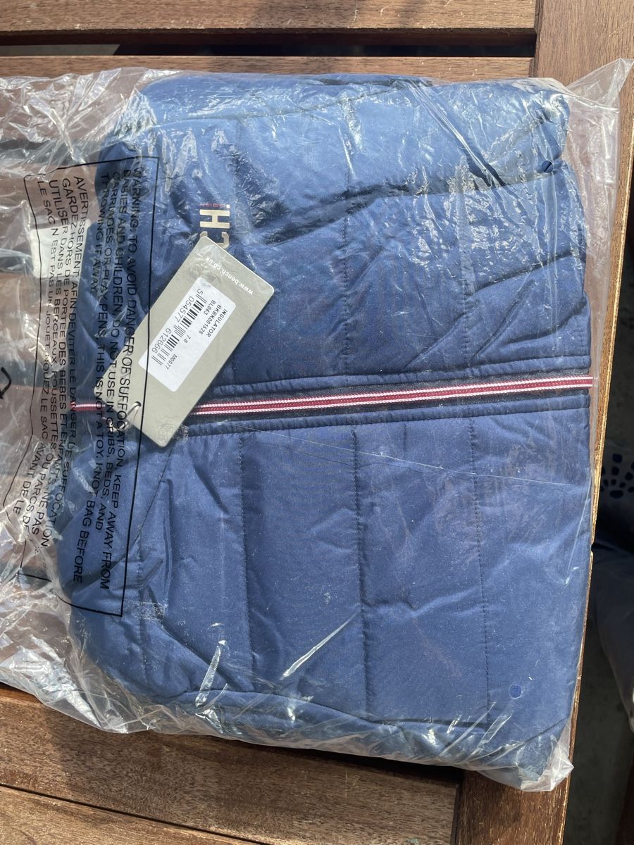 Bench Giacche & Cappotti: Bench Winterjacke Kinder Gr. 7-8y, Neu & originalverpackt – Nuovo e nell'imballaggio originale da Bern venduto da brup 8