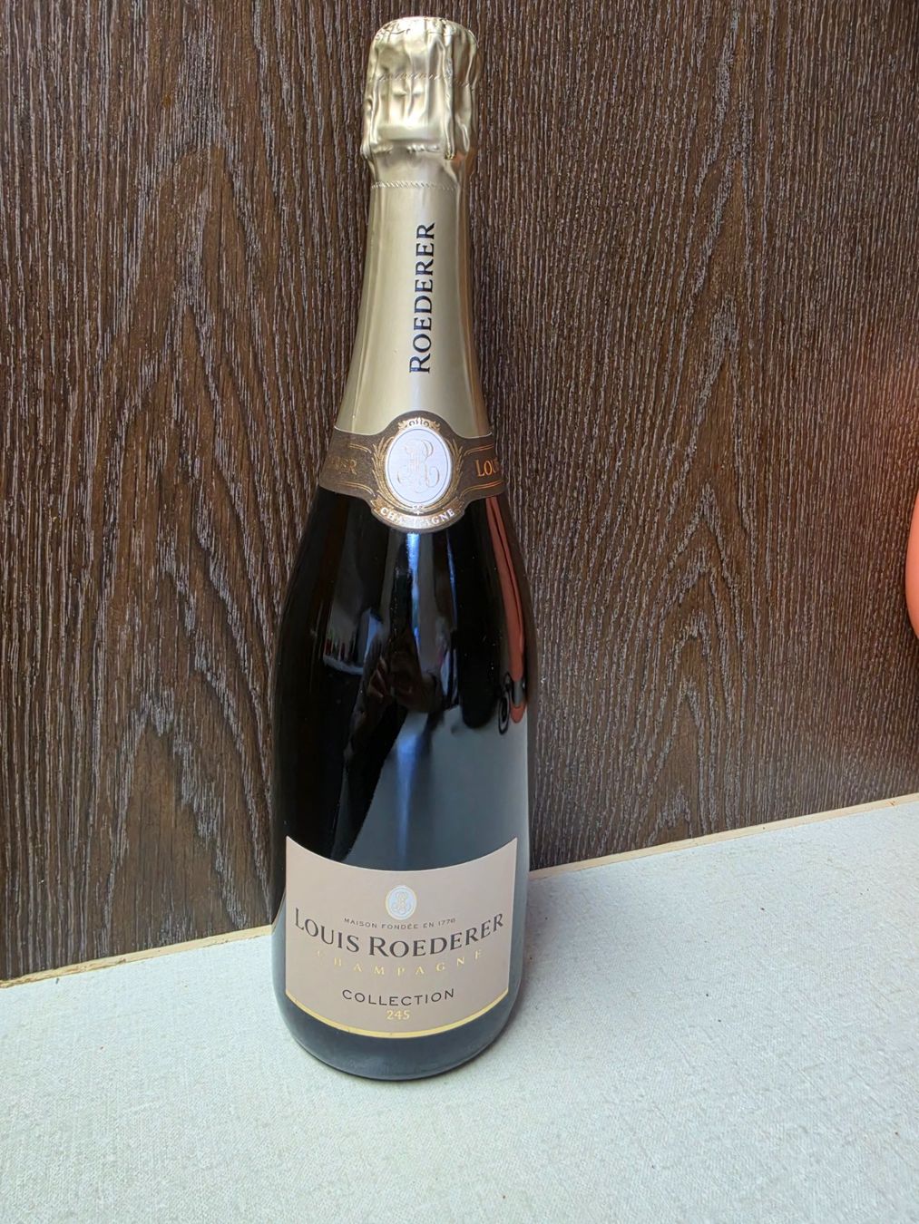 Louis Roederer Vins: Champagner Louis Roederer – Neuf avec emballage d'origine à Zermatt par ancise
