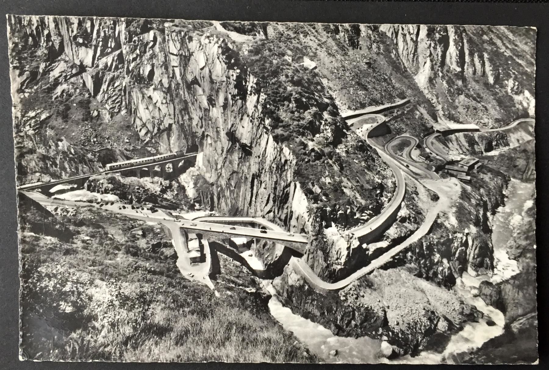 Cartes postales: GOTTHARD Teufelsbrücke, Schöllenenbahn – D'occasion à Jona par philajona