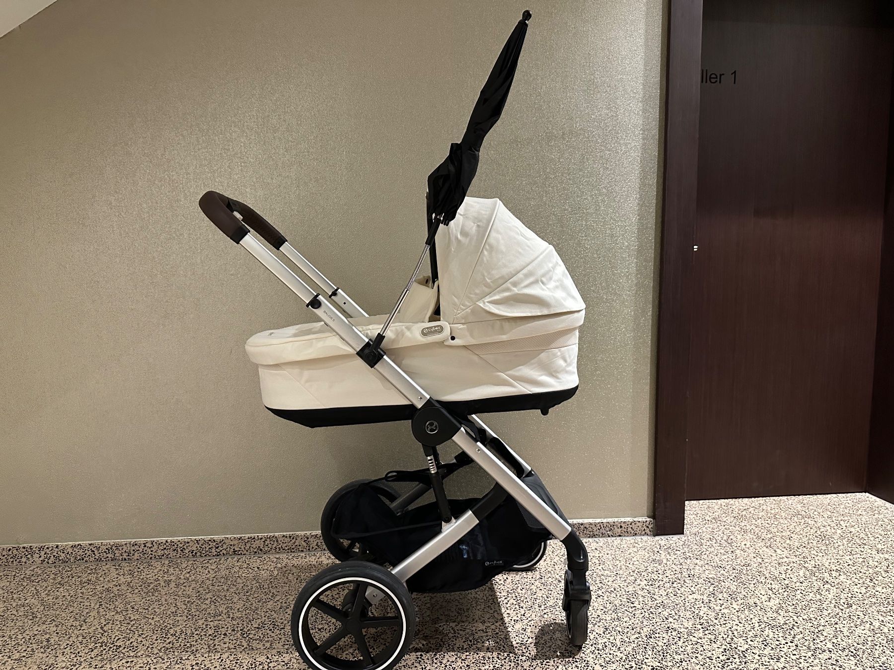 Culle: Cybex Balios Stroller & Carry Cot – Excellent Condition – Usato da Zuerich venduto da gio_99lx 1