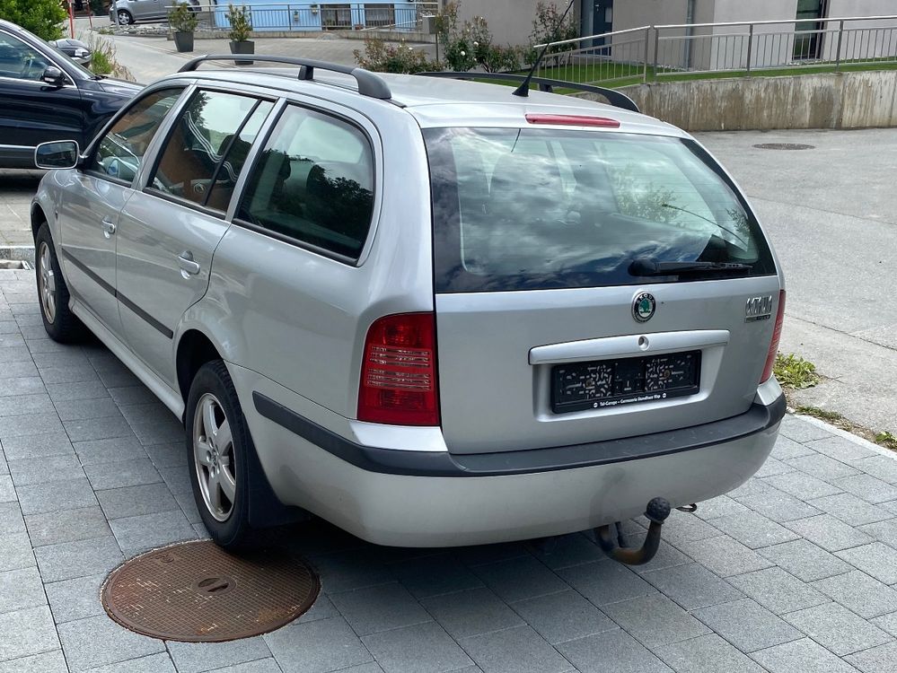 Skoda Automobili: Skoda Oktavia Tour 1.9 TDI 4x4 mit Anhängerkupplung – Usato da Bitsch venduto da jum_rwk5 1