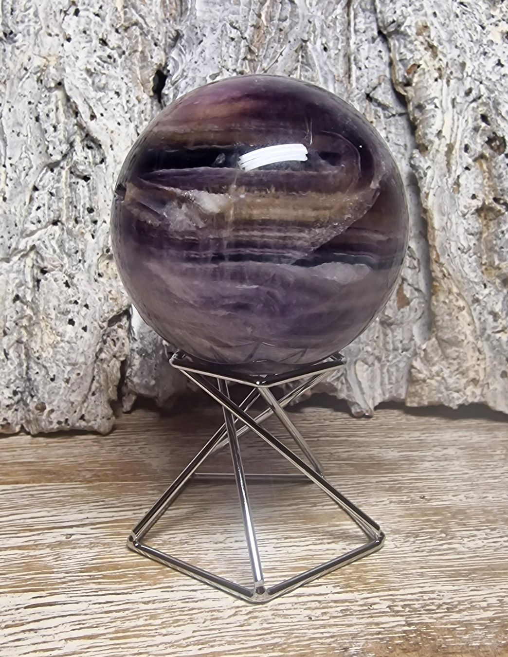 Mineralien & Heilsteine: Silk Fluorit Kugel 61mm 380g – Gebraucht aus Matzingen von Shay_Crystalz
