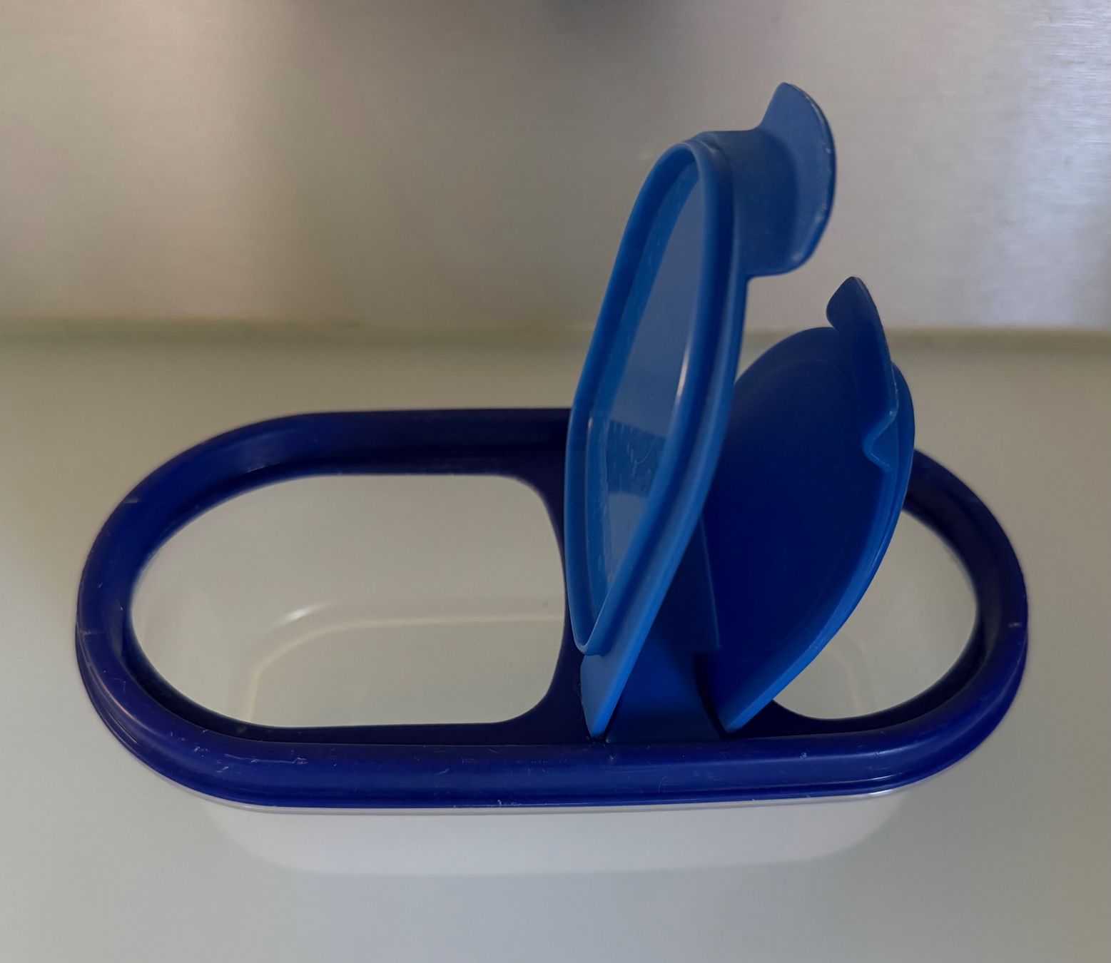 Tupperware Behälter & Ähnliches: Tupperware Vorratsdose 500ml, blau – Gebraucht aus Niederhasli von Erwied 4