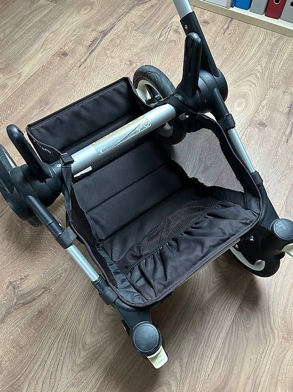 Poussette: Poussette Bugaboo Buffalo avec accessoires – D'occasion à Chapelle-sur-Moudon par dud_bdv9 3