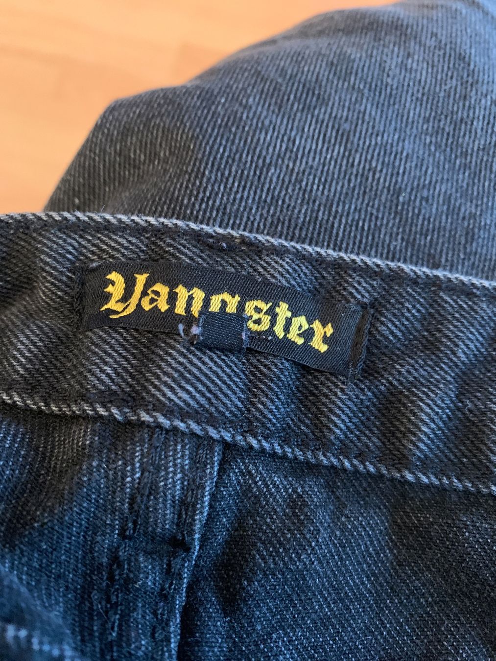 Jeans: Joli jeans noir Yangster taille 36 – Usato da MEYRIN venduto da Gwendo10 2