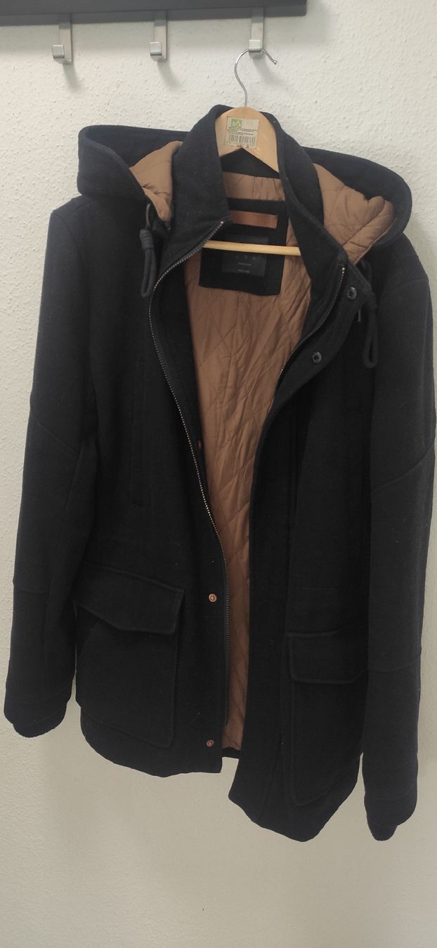 Bershka Mäntel: Winterjacket  – Gebraucht aus Thun von and_6tnl