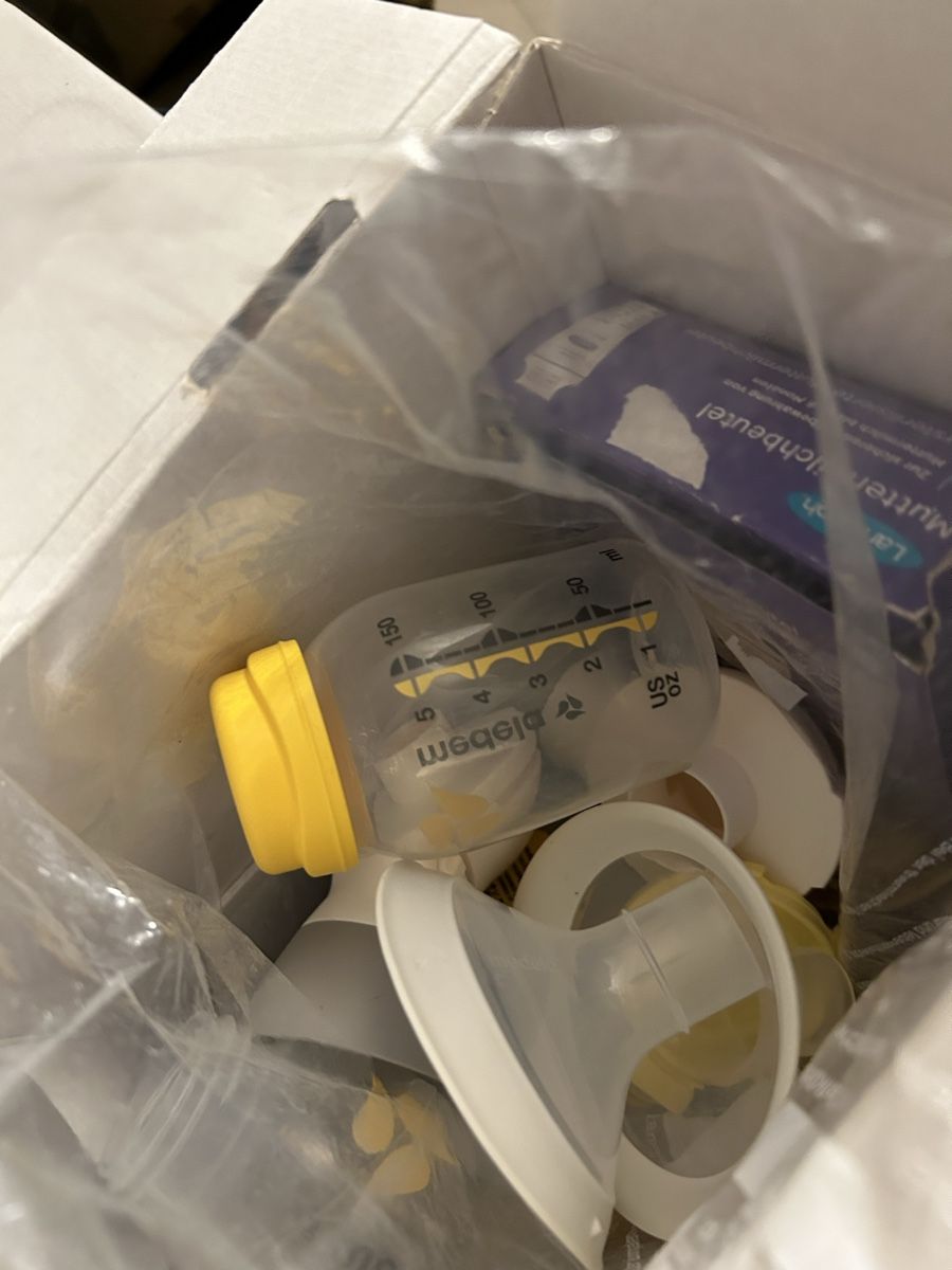 Medela Accessori per l’allattamento: Medela Milchpumpe elektrisch – Usato da Basel venduto da NoraBe 1