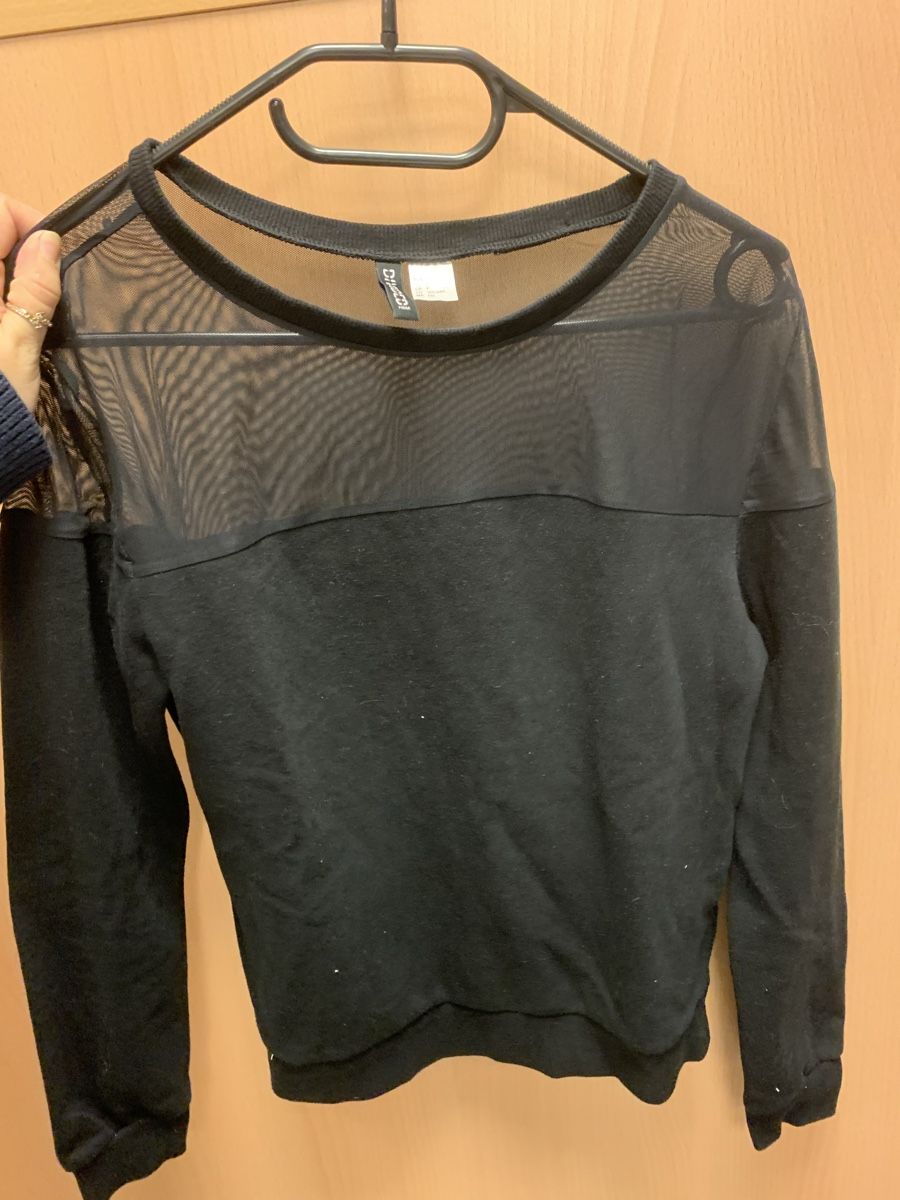 H&M Top: Haut noir transparent – Usato da Montreux venduto da Iza_81199