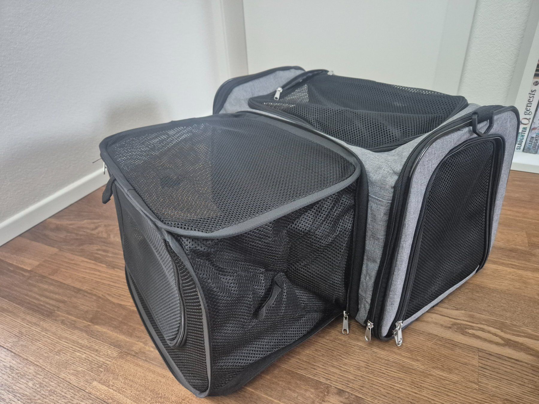 Cucce & Letti: Extensible pet carrier NEW – Nuovo (secondo la descrizione) da Zürich venduto da monadiederich 1