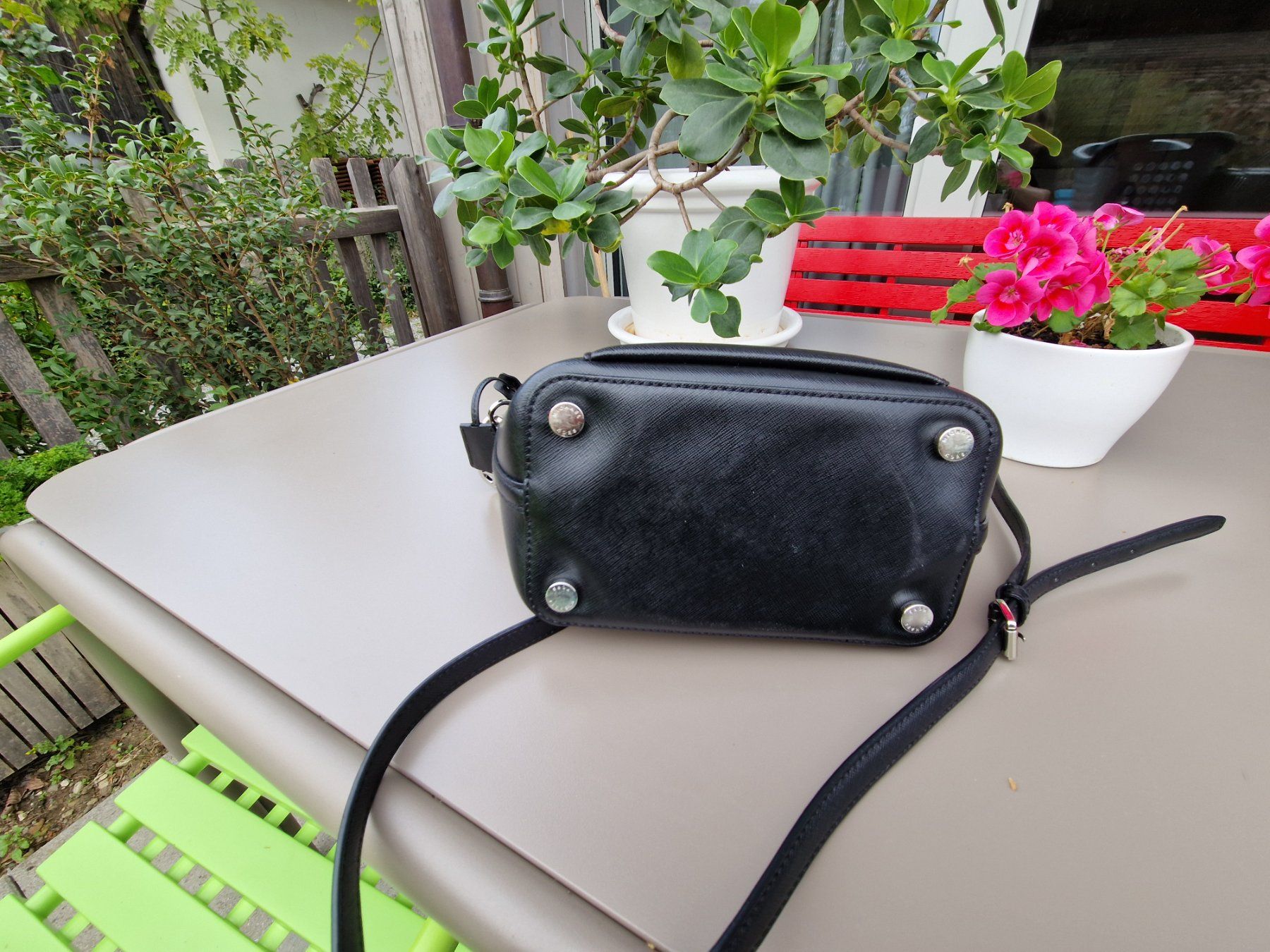 Michael Kors Taschen für Damen: Michael Kors Beuteltasche schwarz gebraucht – Gebraucht aus Kyburg von zei_z76d 2