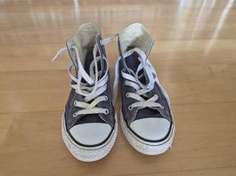 Tolle Converse All Star Chucks, Gr. 33, dunkelblau