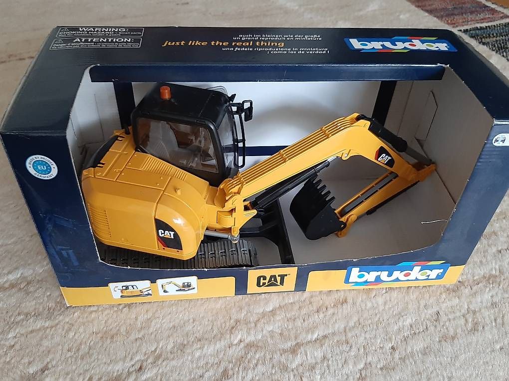 Giocattoli: BRUDER CAT Minibagger , mit beweglichen Teilen – Usato da Basel venduto da Renato_hirzi 1
