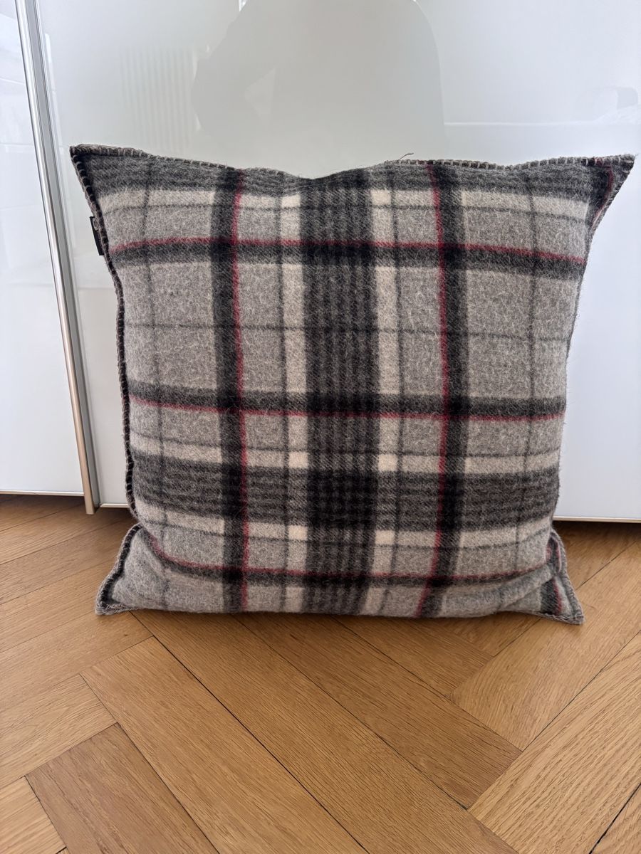 Coussins: Zierkissen – D'occasion à Basel par FannySt