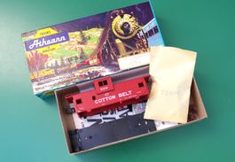 Athearn 5363 H0 Wide Vision Caboose Cotton Belt Railroad, US