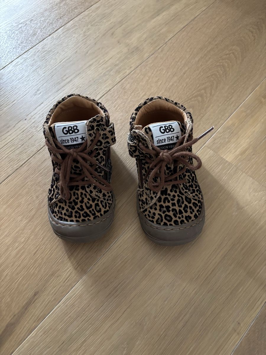 Scarpe per ragazzi: GBB chaussure bébé taille 20 – Nuovo (secondo la descrizione) da Les paccots venduto da olsen87