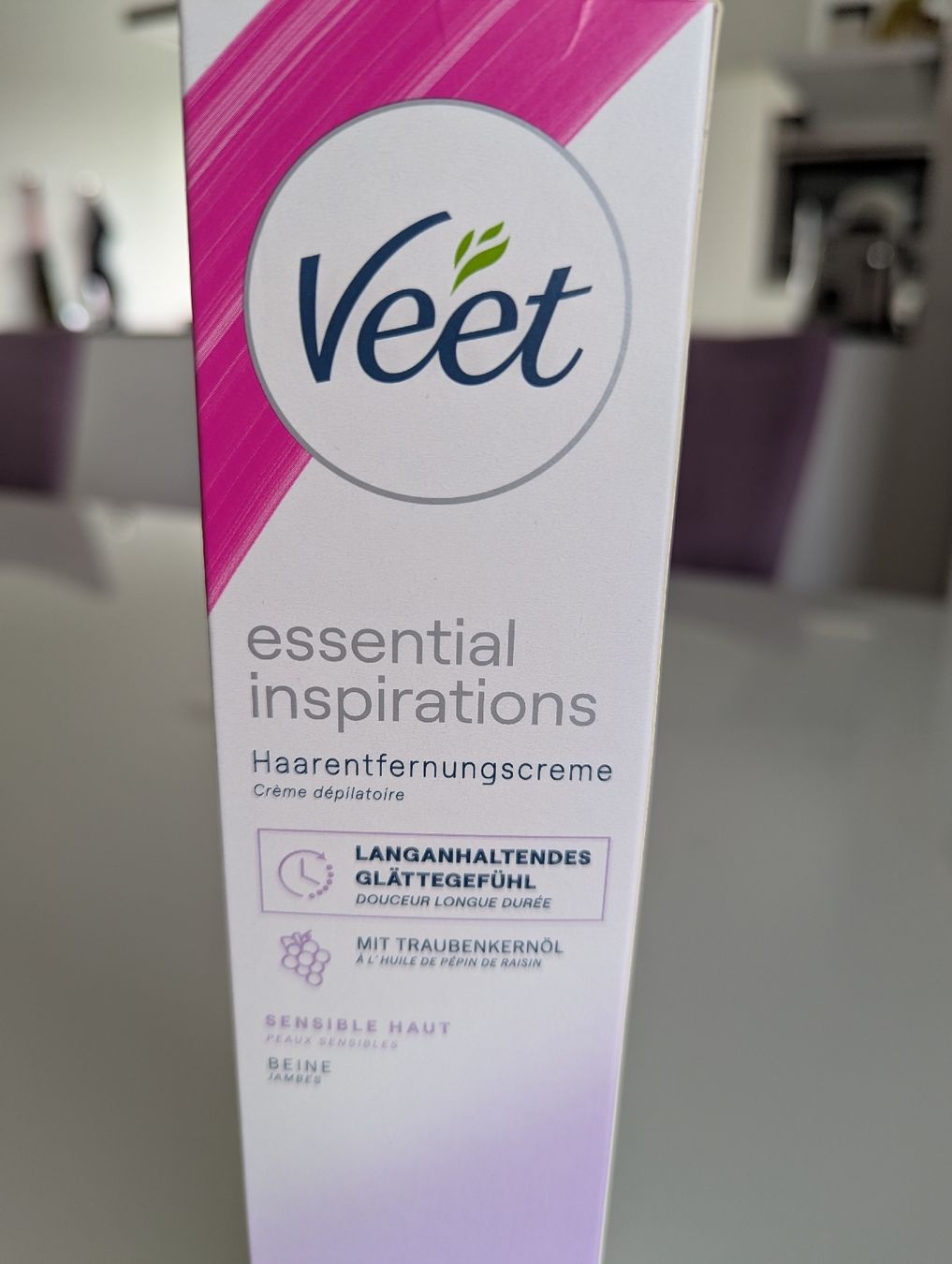 Veet Altro per la cura del corpo: Veet Essential Inspirations Haarentfernungscreme, 180ml – Nuovo e nell'imballaggio originale da Seengen venduto da sam_x5tk