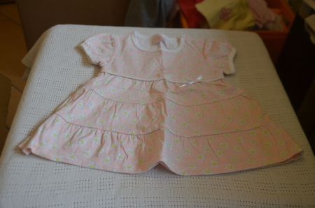 TAILLE  74 - JOLIE ROBE