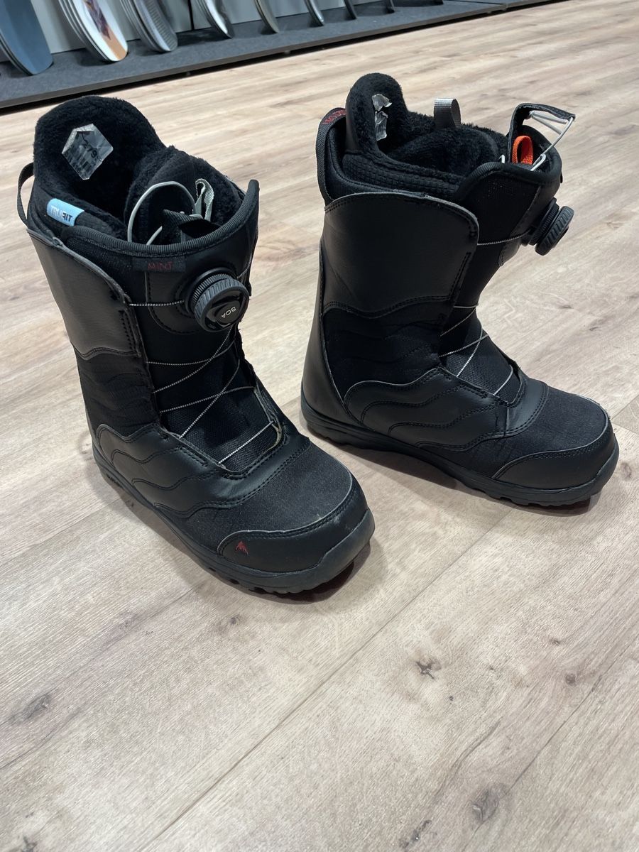 Burton Scarpe da uomo: Snowboardschuhe – Nuovo (secondo la descrizione) da Muri AG venduto da jju_cj7h 1