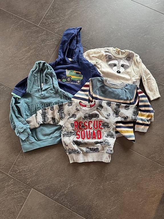 Lotti & Set di vestiti: Kleiderset Winter 98/104 – Usato da Brütten venduto da Snowkiwi 2