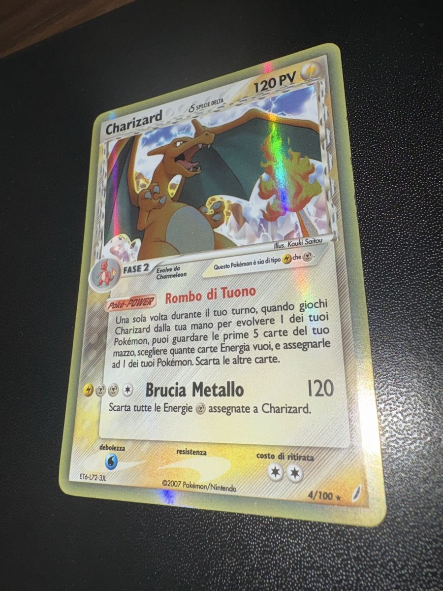 Pokémon Sammelbilder & Trading cards: Charizard Delta Species 4/100 Holo – Gebraucht aus Genève von Adriensmith 2