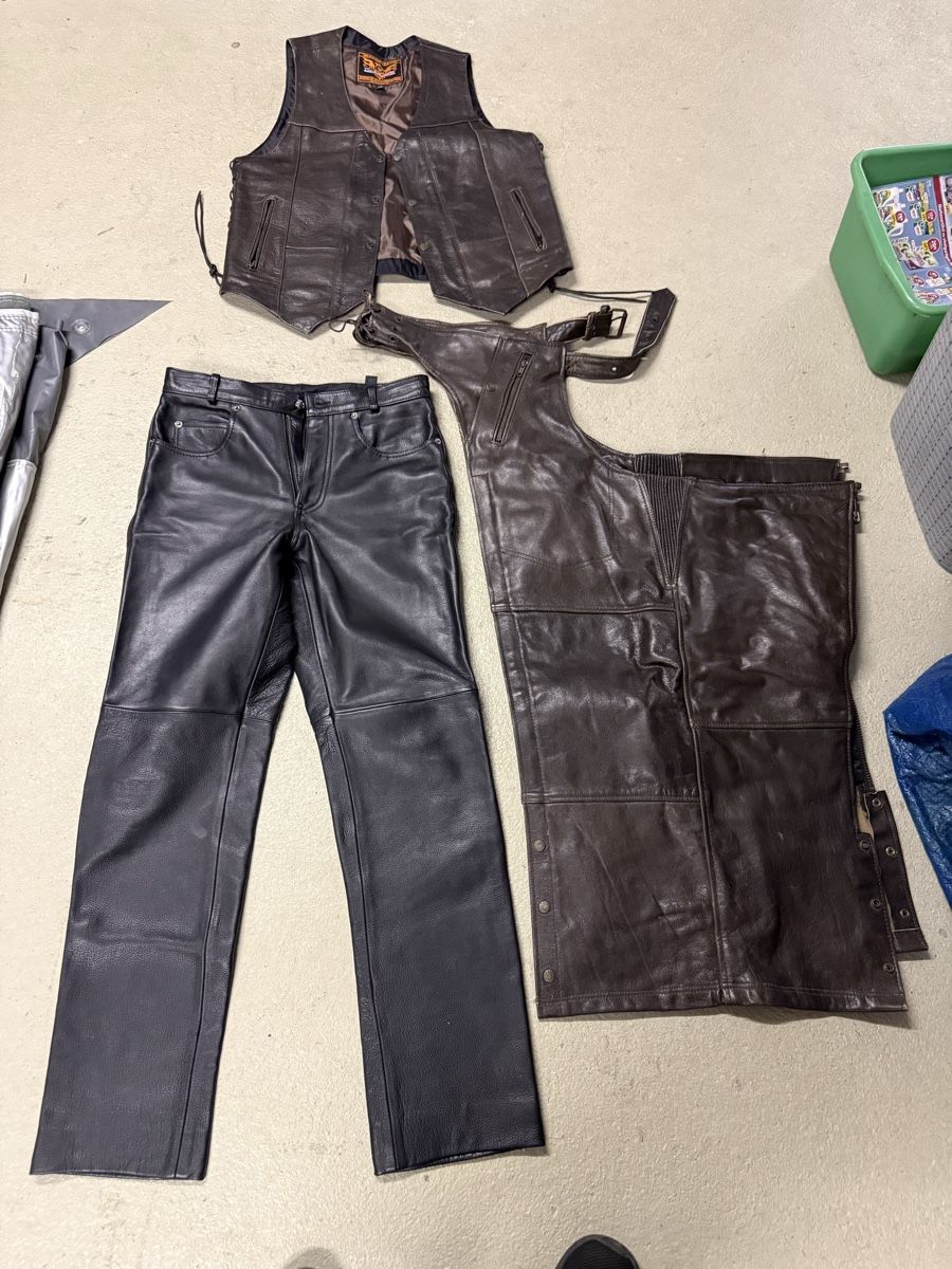 Harley-Davidson Completi: Harley Veste – Usato da Hinwil venduto da Hegene5 1
