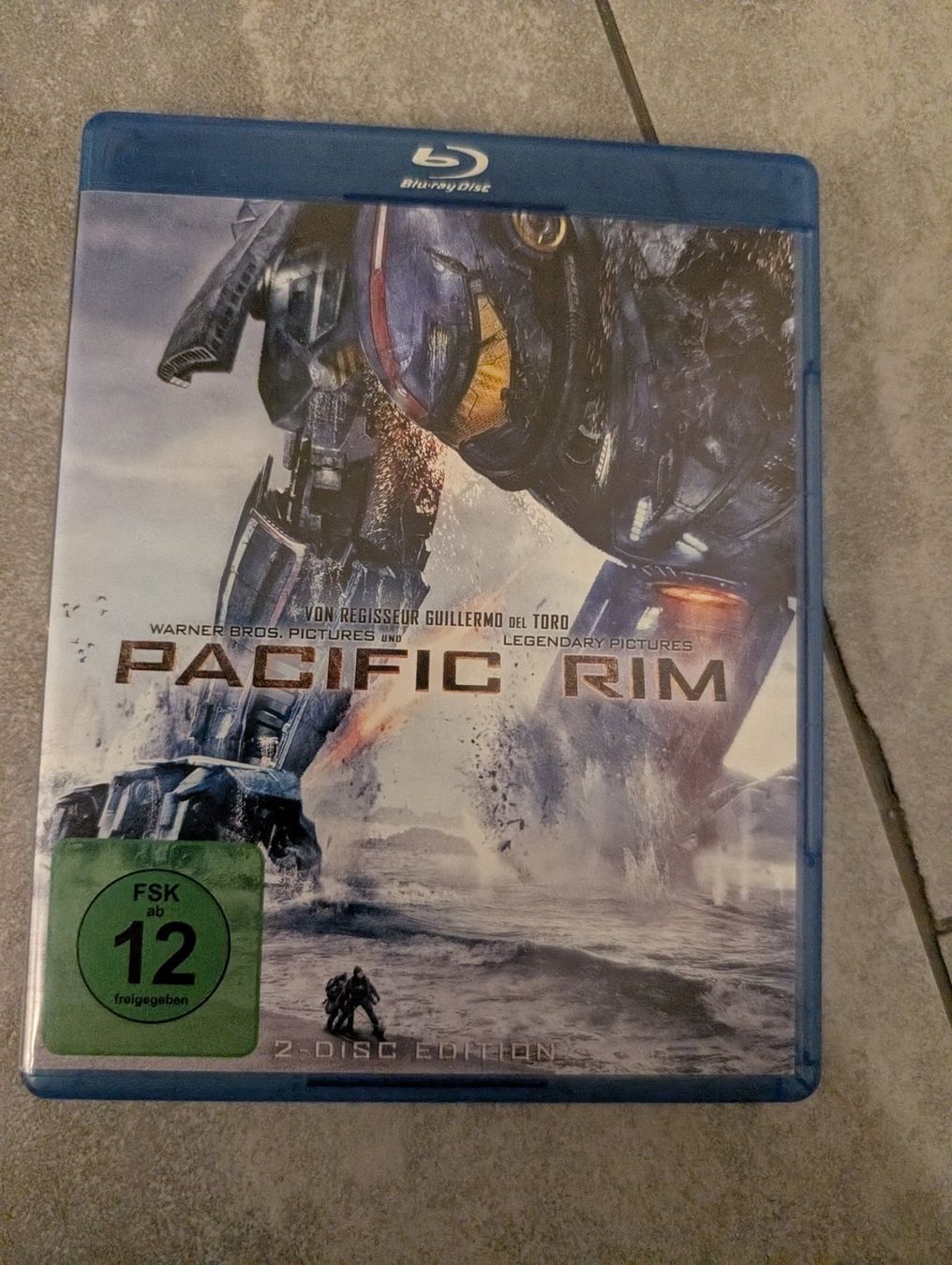Tutti i DVDs: Pacific Rim [Blu-ray] – Usato da Pieterlen venduto da HeiligerKaktus