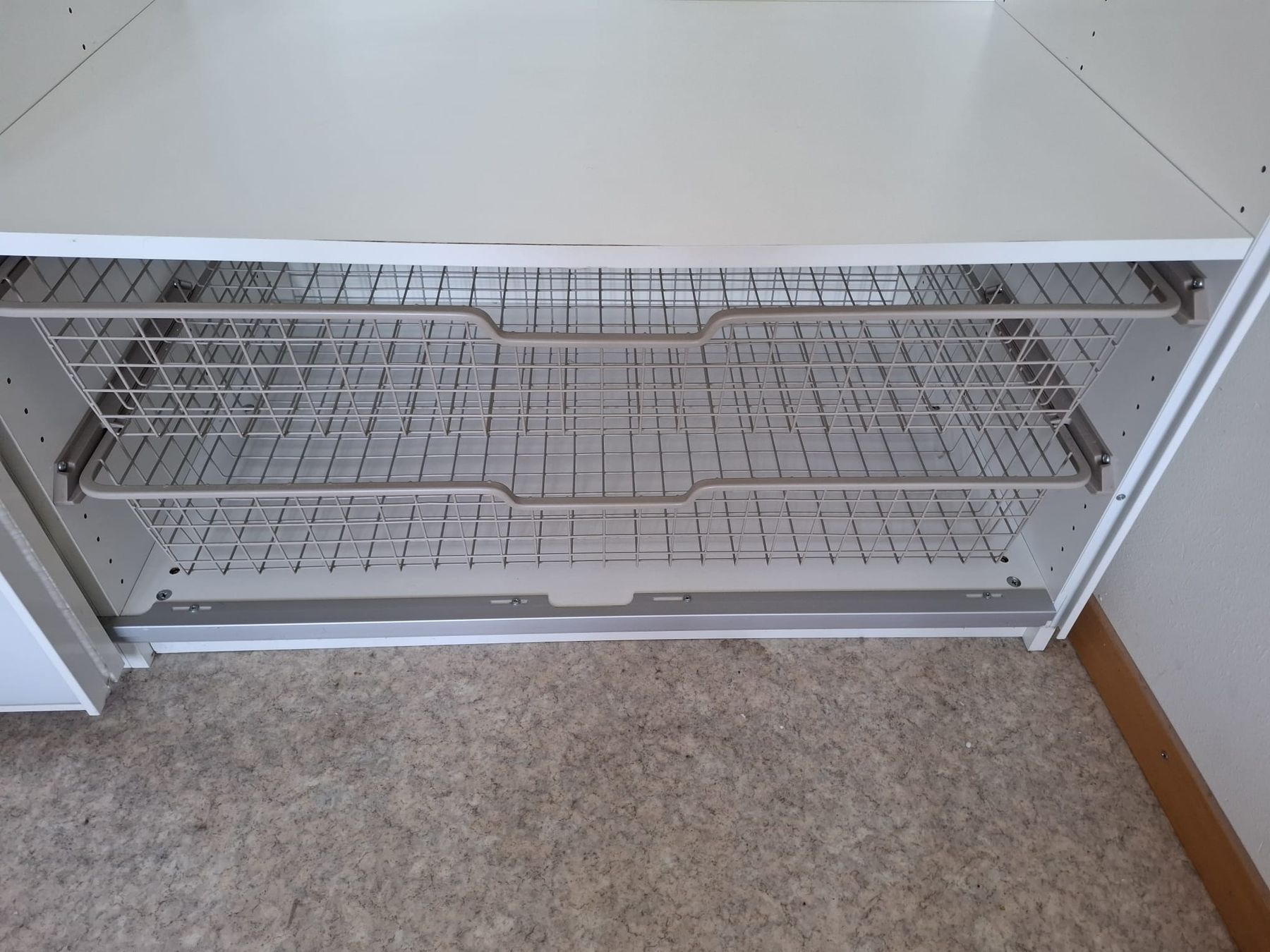 Ikea Schränke: Kleiderkasten weiss n – Gebraucht aus Dietikon von Tigris69 4