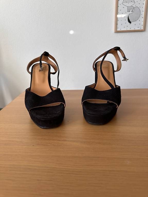 Damenschuhe: Bobbies Sandalen mit Absatz – Neu und originalverpackt aus Bergdietikon von chesauxlido 1
