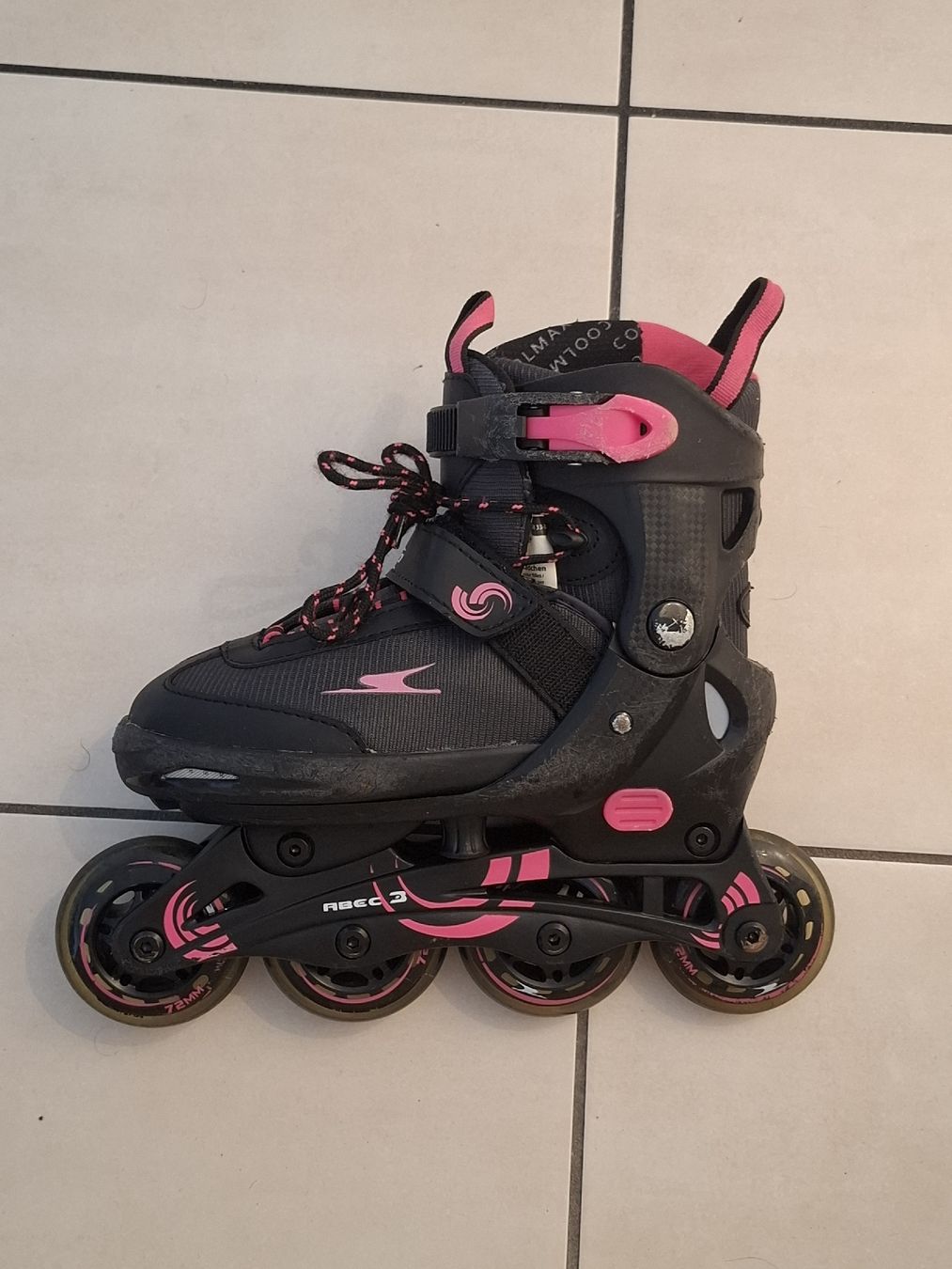Pattini in linea & Pattini a rotelle: roller rose enfant  – Usato da Yverdon venduto da ADBLINO_26.