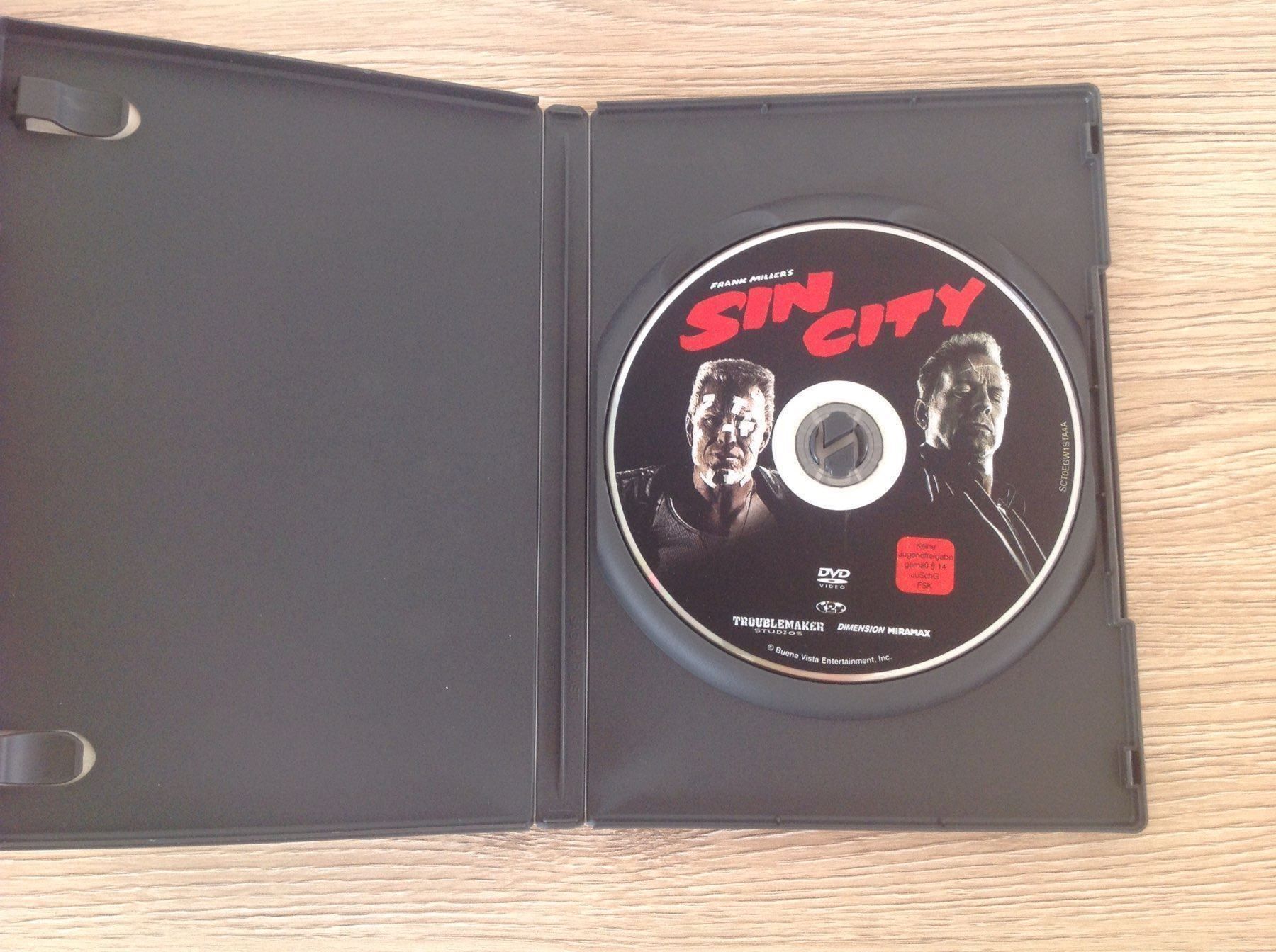 Tutti i DVDs: DVD Sin City – Usato da Glattbrugg venduto da riseca 2