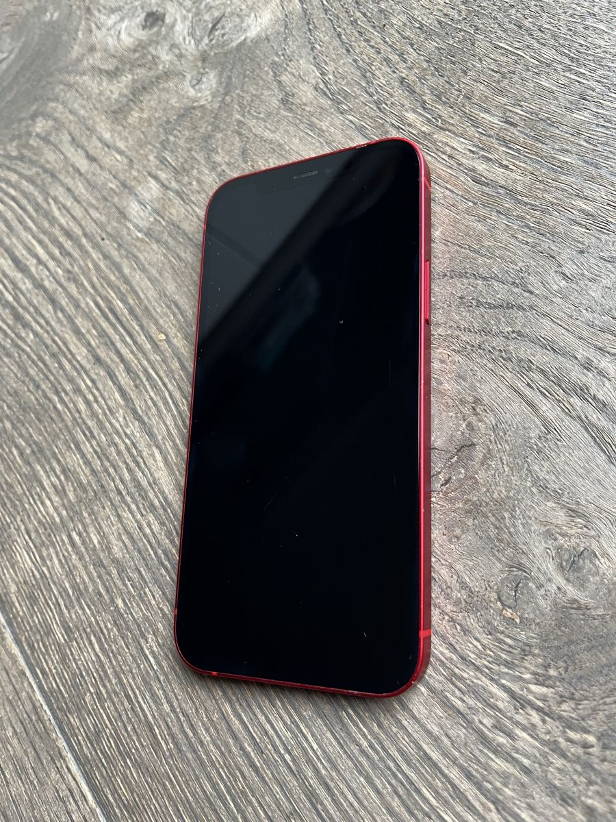 Apple Portables: iPhone 12 64 GB – D'occasion à Develier par lili_1 2
