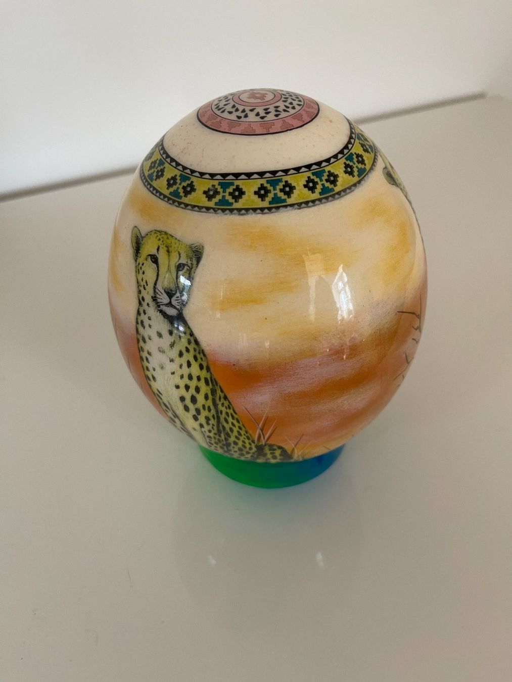Figuren: Straußenei Afrika – Gepard, signiert – Gebraucht aus Siblingen von Woltersdorf50 2