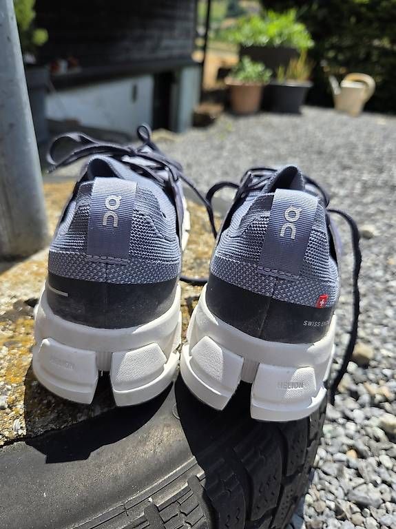On Chaussures femmes: ON Laufschuhe Gr. 38 – Neuf (Voir description) à Dagmersellen par dominus8 1