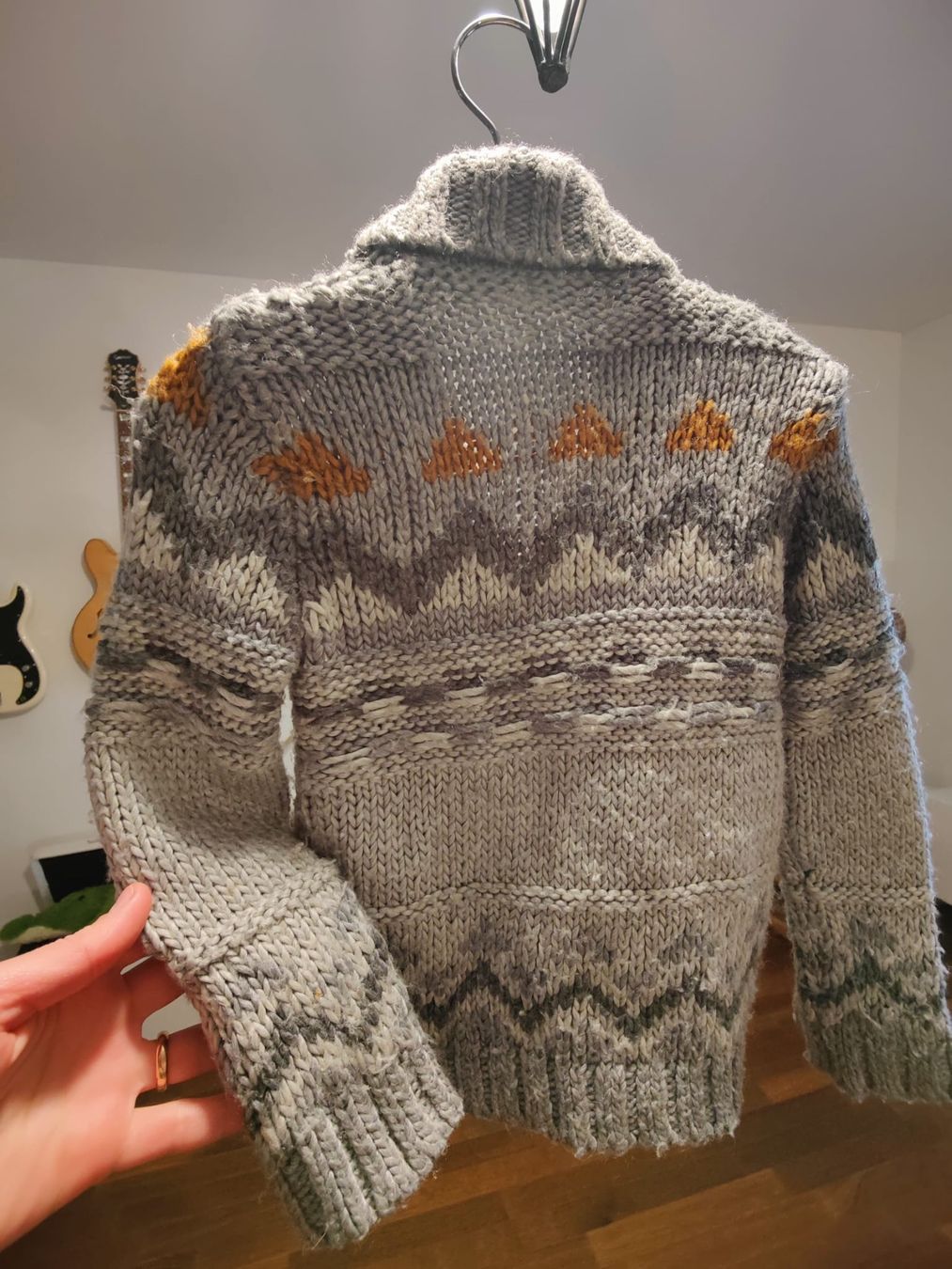 Mango Giacche & Cappotti: Stickjacke gr. 92 – Usato da Dietikon venduto da mike.thorton 1