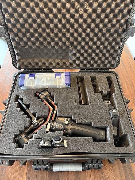 Videocamere: DJI RS2 Gimbal mit Cine Zubehör – Usato da Ballwil venduto da Harlacher321