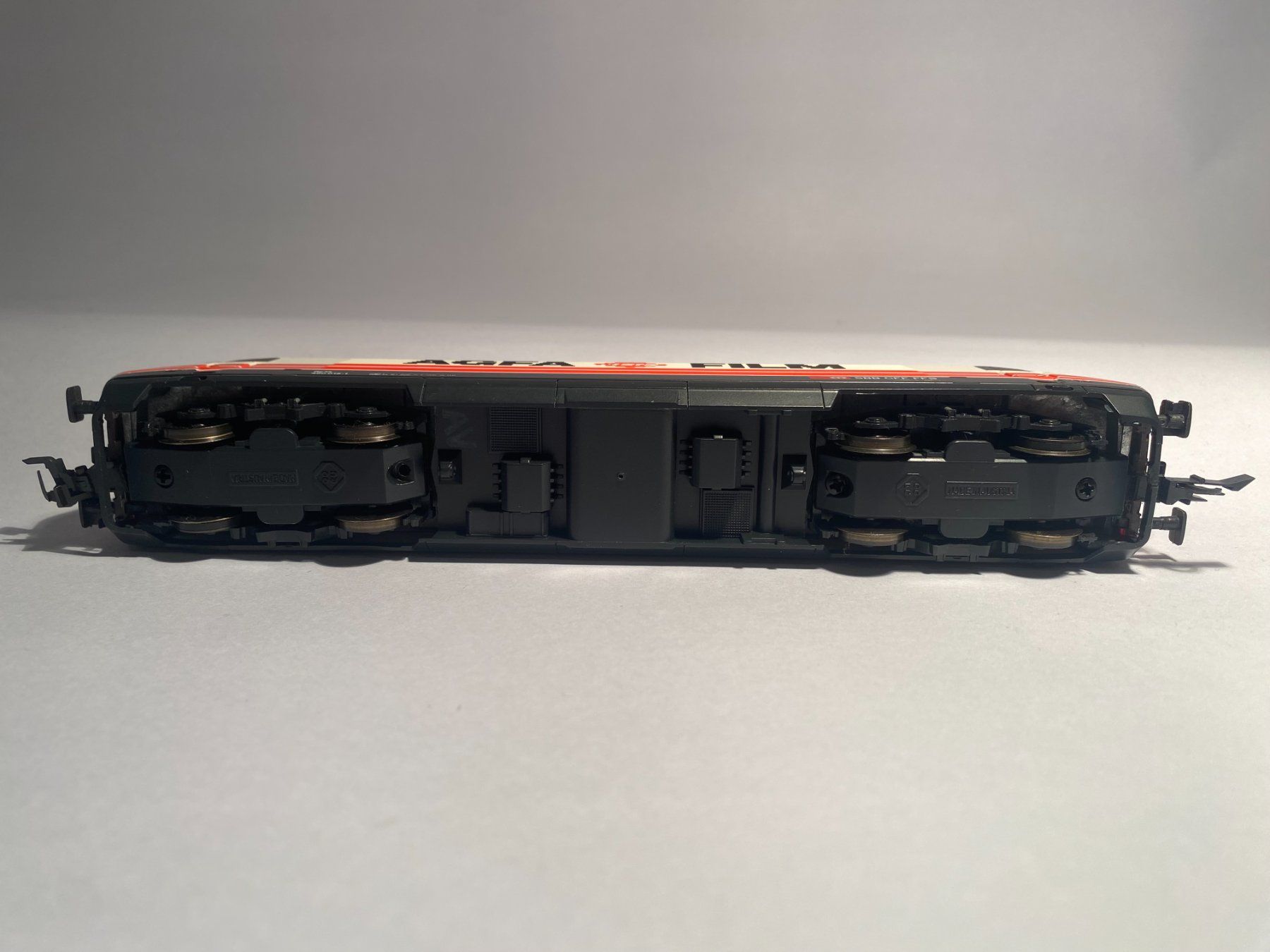 Roco Modellini di ferrovie: ROCO E-Lok SBB RE460 AGFA weiss, DC Analog – Usato da Buchrain venduto da Modellbahn11 6