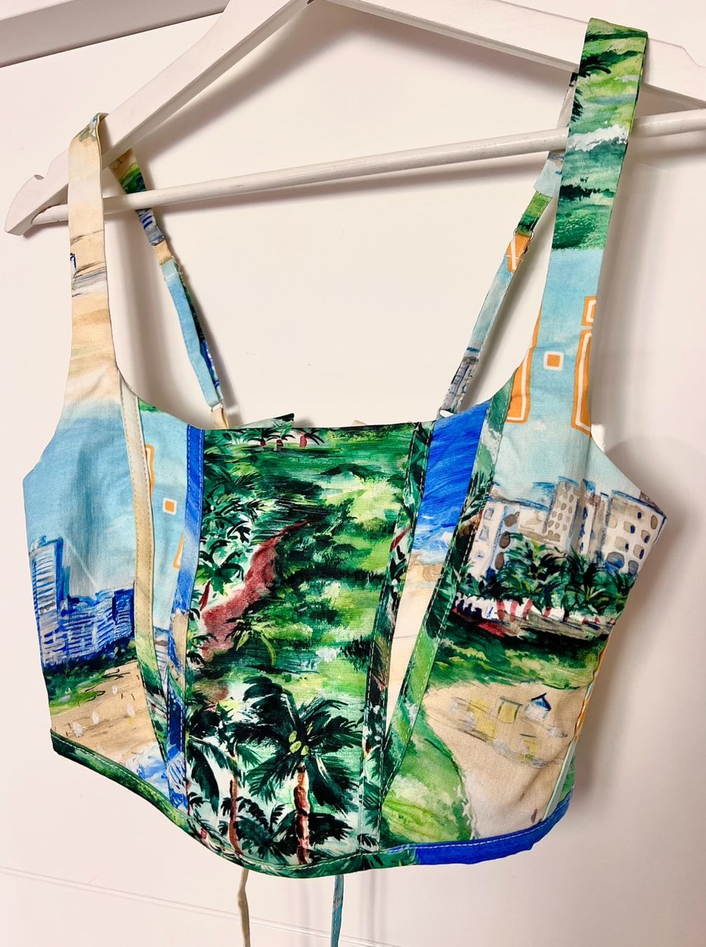 Bershka Top: Crop-Top neu – Nuovo (secondo la descrizione) da Tagelswangen venduto da fireiceprincess 2