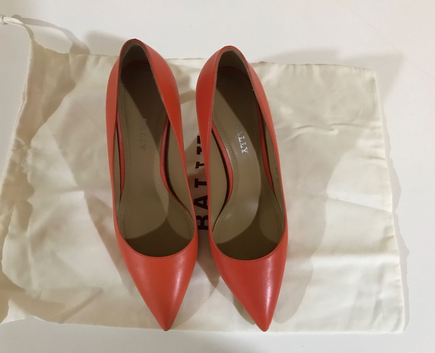 Scarpe da donna: Bally Pumps Gr.37 Neu, Coral Farbe – Nuovo e nell'imballaggio originale da Buchs ZH venduto da baagii 3