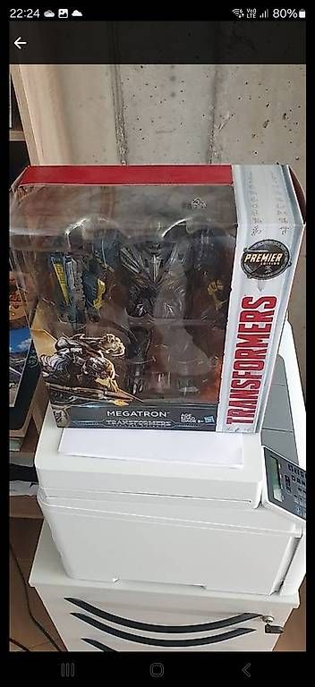 Libri: Megatron - the last knight  – Nuovo e nell'imballaggio originale da Buchs LU venduto da san_df8f 4