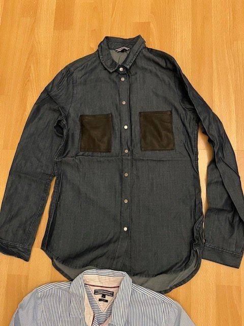 Tommy Hilfiger Camicette: 2 Hemden Tommy Hilfiger  Gr.4 – Usato da Wabern venduto da MagdalenaWabern 2