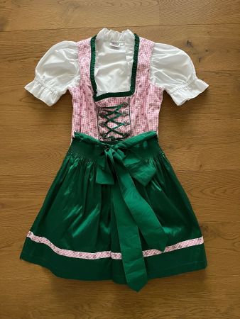 Dirndl für Mädchen