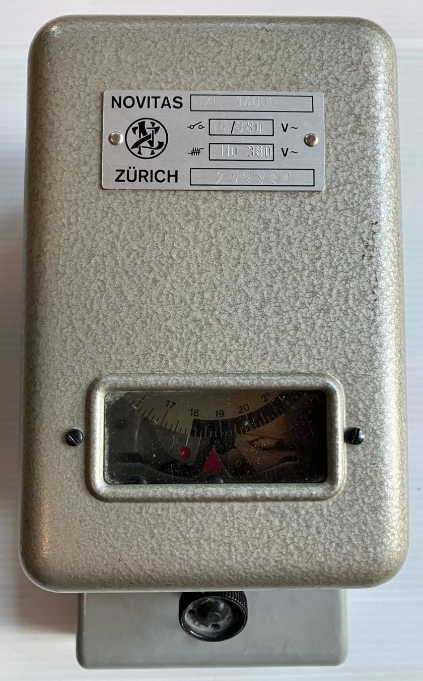 Bücher: Horloge programmable vintage industrielle, Zurich 1967 – Gebraucht aus Chêne-Bougeries von Vintage-Era 3