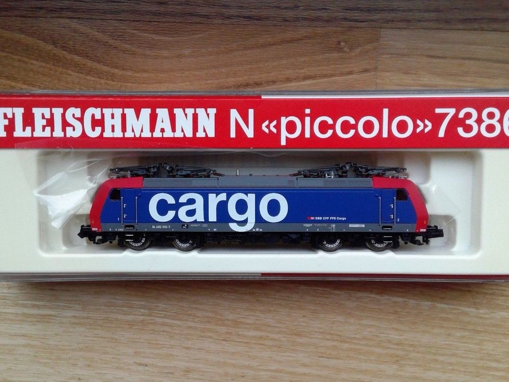 Caisse Loco Fleischmann Re 481005-7 SBB CFF FFS - Échelle HO (Occasion)