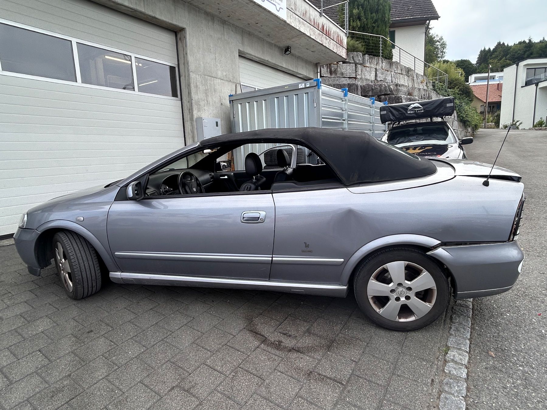 Opel Automobili: Opel Astra G Cabrio Bertone 2.2  Unfallfahrzeug – Usato da Beinwil am See venduto da jana_zim 1