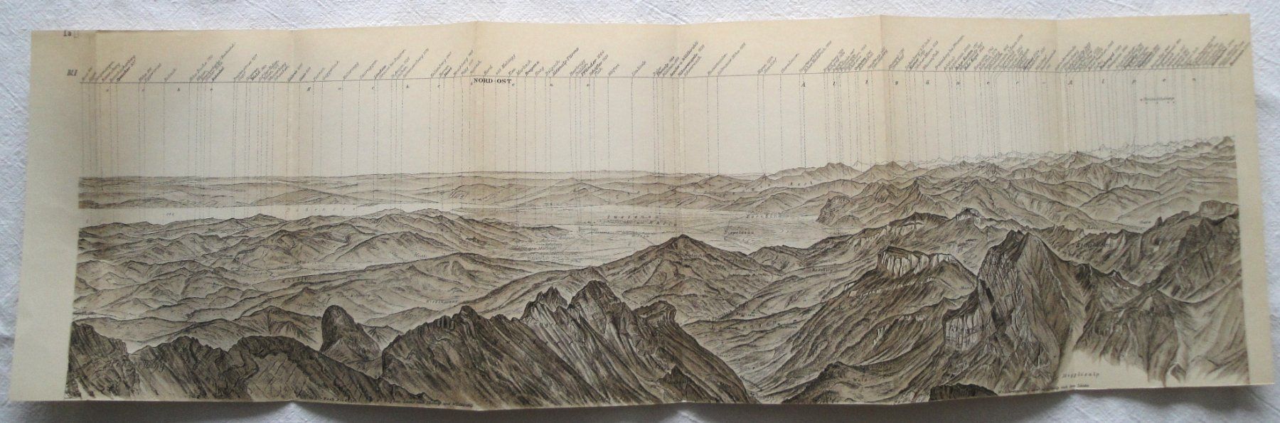Cartine & Atlanti: Rundsicht vom Gipfel des Säntis – Usato da Schaffhausen venduto da Hottschili 3